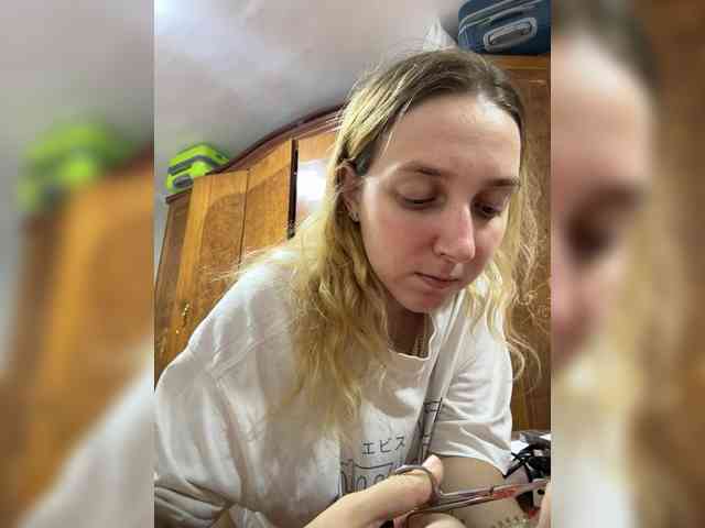 Leenchik1 webcam
