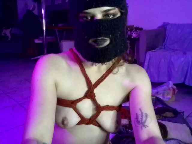 Modelo: babalon333