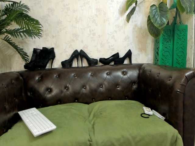 IrisIrs live cam