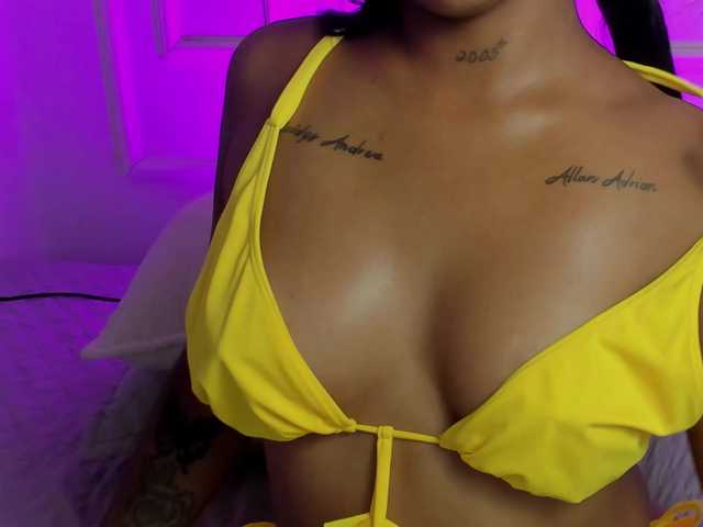 Alexa-5a live cam on BongaCams