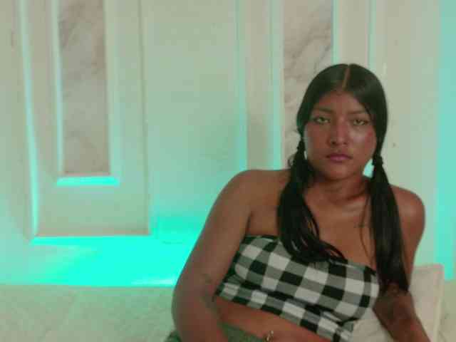 Alexa-5a Sex Cam Show