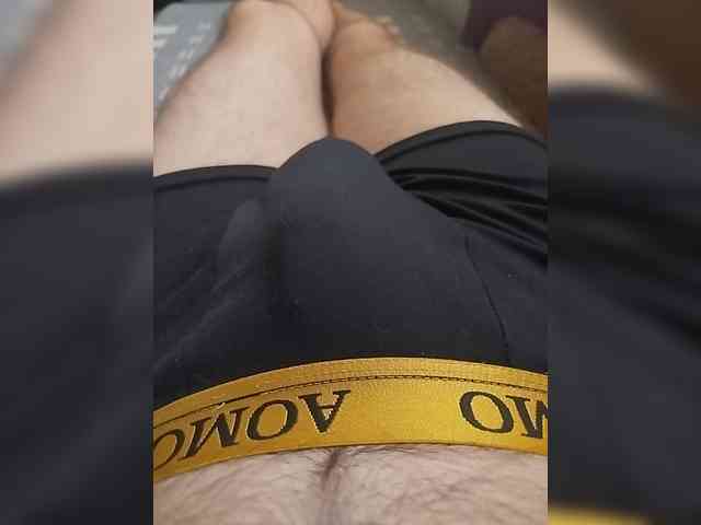 Designer012 Live Webcam on BongaCams