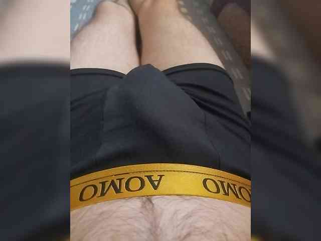 Designer012 Live Webcam on BongaCams