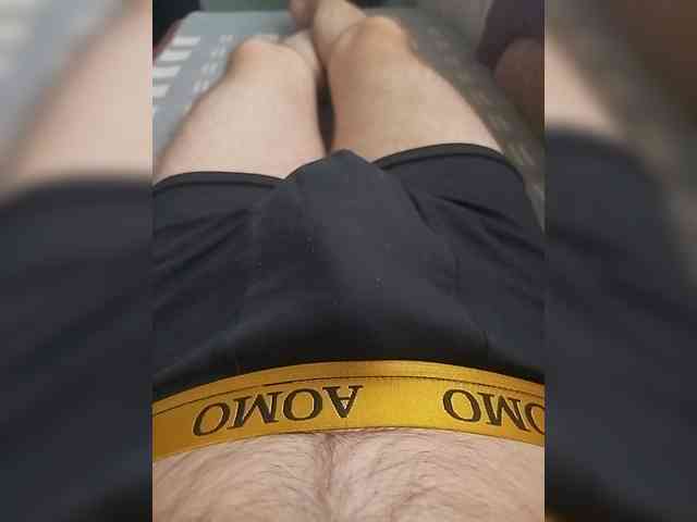 Antonio01's cam show statistics and live stream