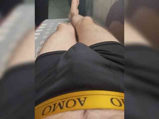 Designer012 Live Webcam on BongaCams