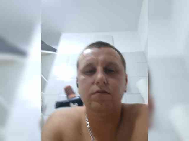 V1K1 Sex Cam Show