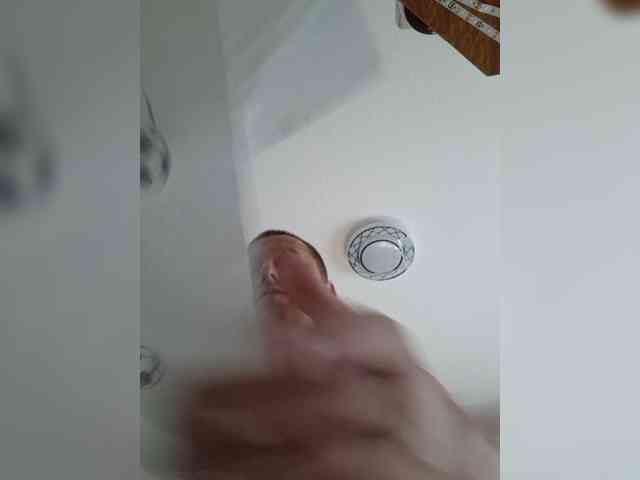 V1K1 Sex Cam Show