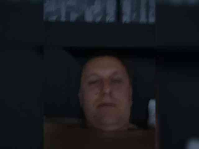 V1K1 Sex Cam Show
