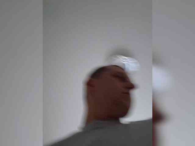 V1K1 Sex Cam Show