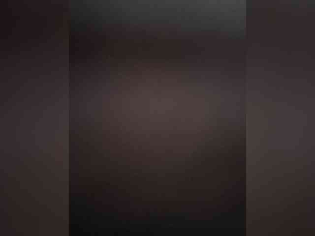 V1K1 Sex Cam Show