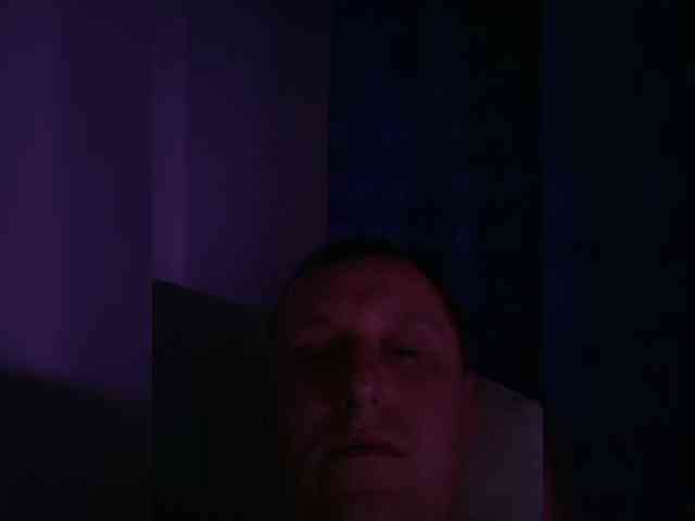 V1K1 Sex Cam Show
