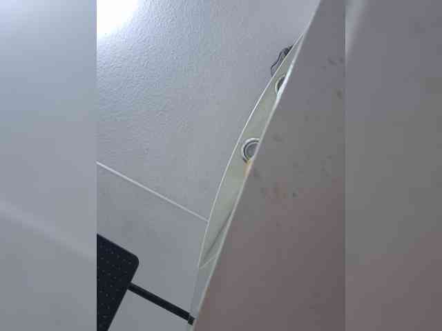 V1K1 Sex Cam Show