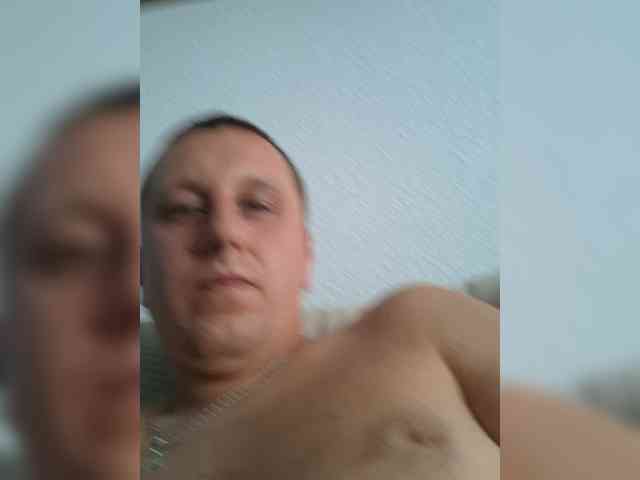 V1K1 Sex Cam Show