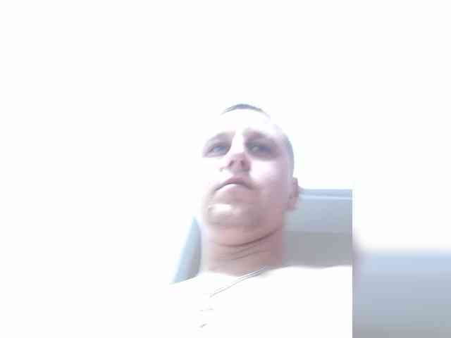 V1K1 Sex Cam Show
