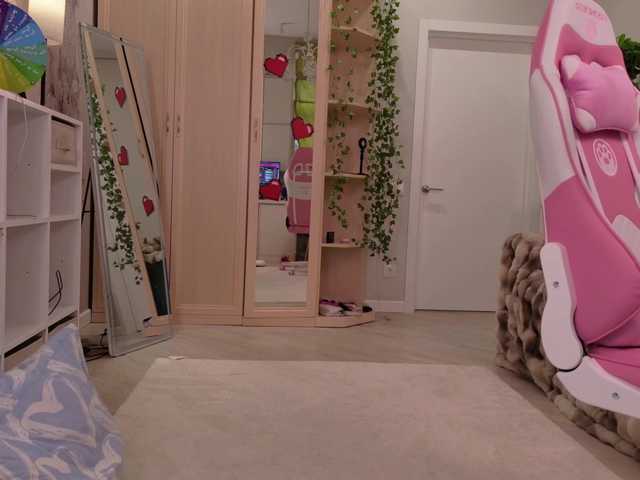 EvaMilly live cam on BongaCams