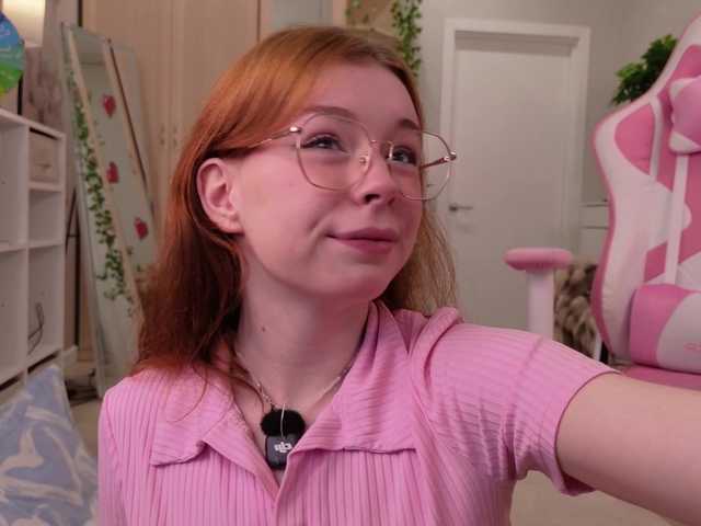 EvaMilly live cam on BongaCams