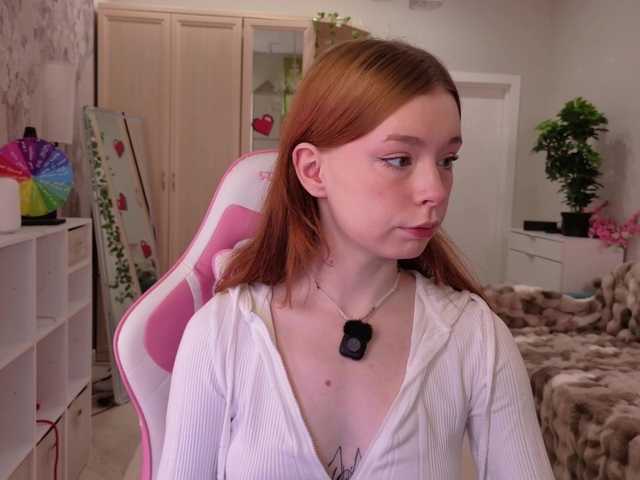 EvaMilly live cam on BongaCams