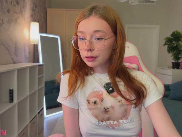 EvaMilly live webcam show