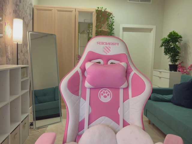 EvaMilly live cam on BongaCams
