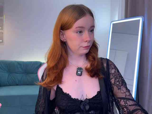EvaMilly webcam