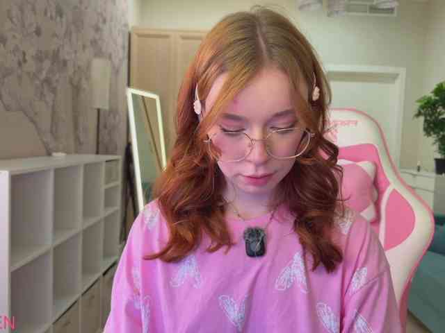EvaMilly webcam