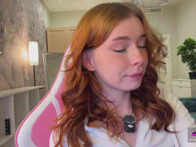 EvaMilly webcam