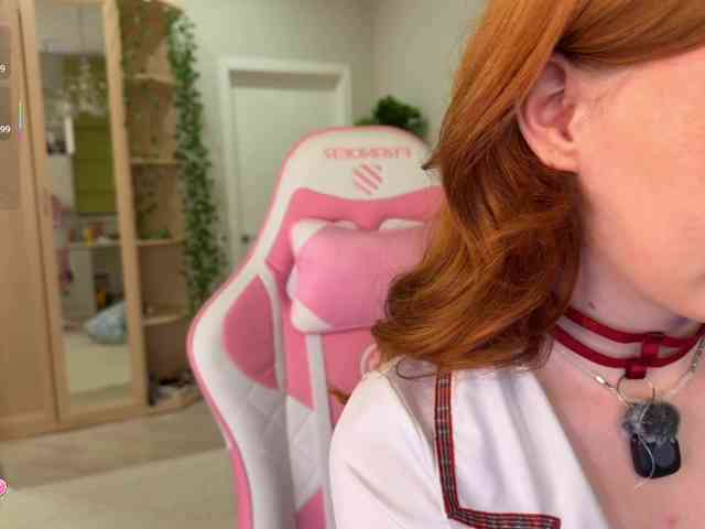 EvaMilly webcam
