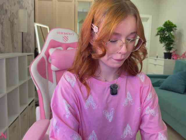 EvaMilly webcam
