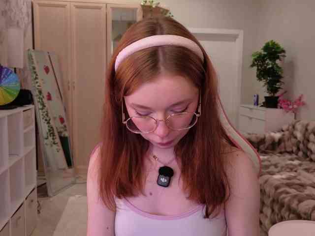 EvaMilly webcam