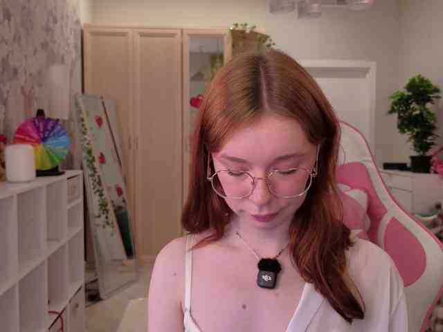 EvaMilly webcam