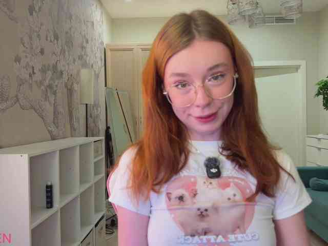 EvaMilly webcam