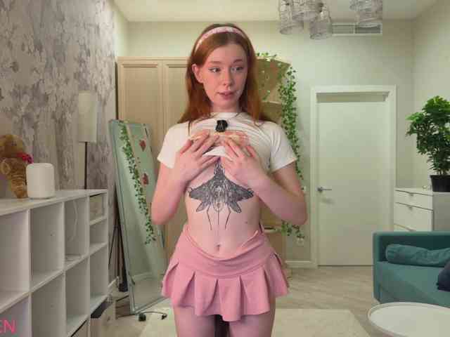 EvaMilly webcam