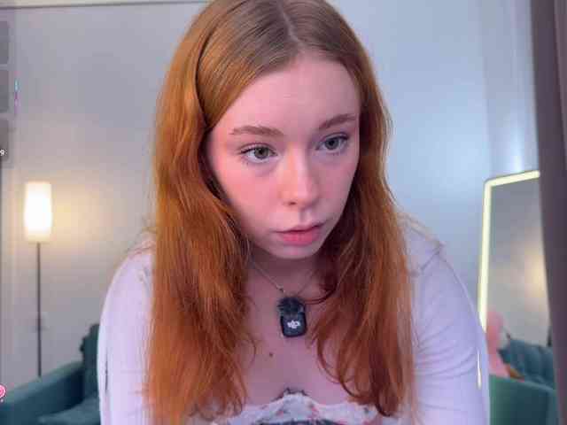 EvaMilly webcam