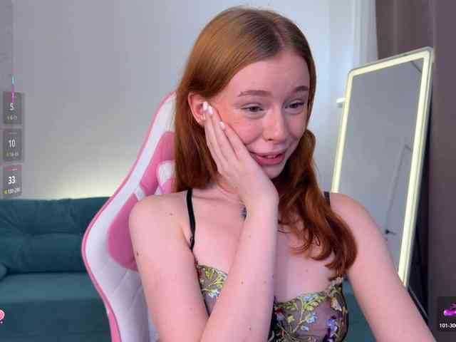 EvaMilly webcam