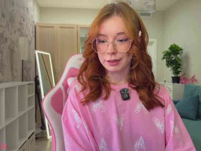 EvaMilly webcam