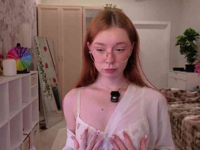EvaMilly webcam