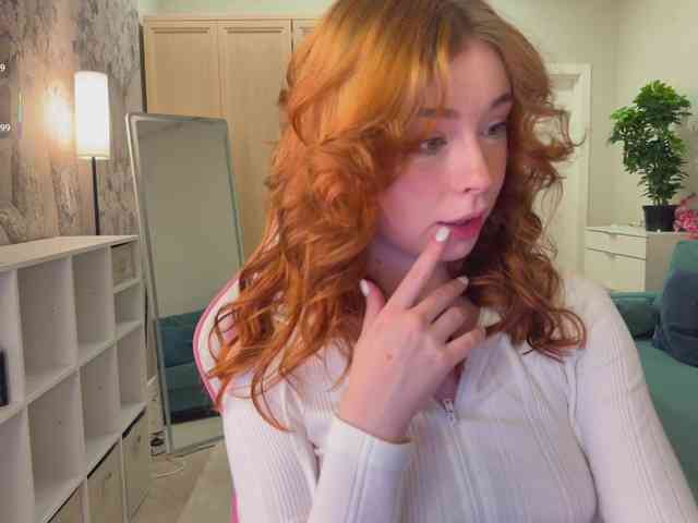 EvaMilly webcam