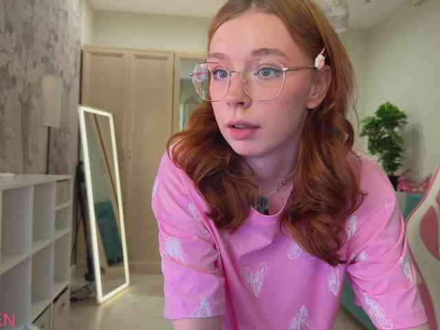 EvaMilly webcam