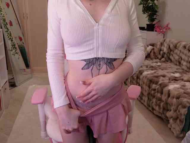 Model: EvaMilly
