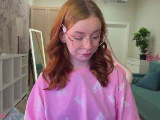 EvaMilly webcam