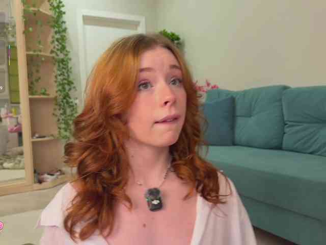 EvaMilly webcam