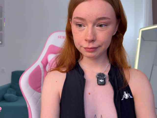 EvaMilly webcam