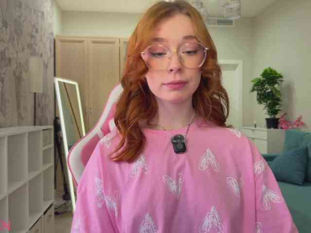 EvaMilly webcam