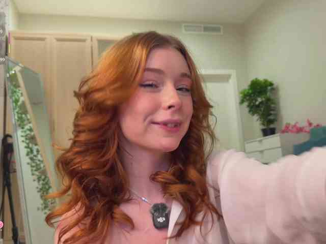 EvaMilly webcam