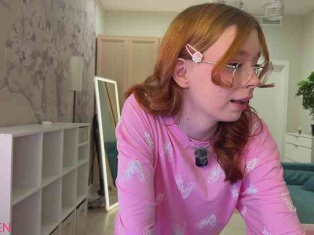EvaMilly webcam
