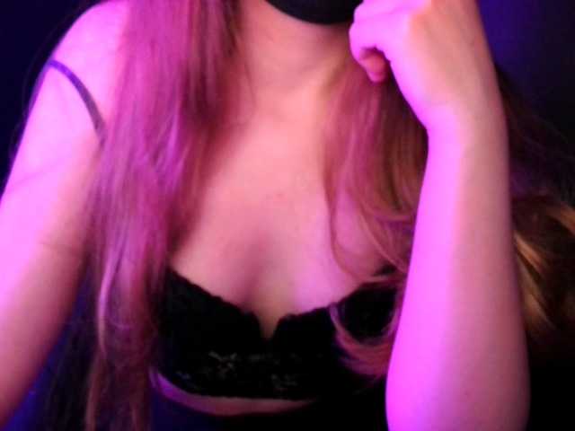 klinara live cam on BongaCams