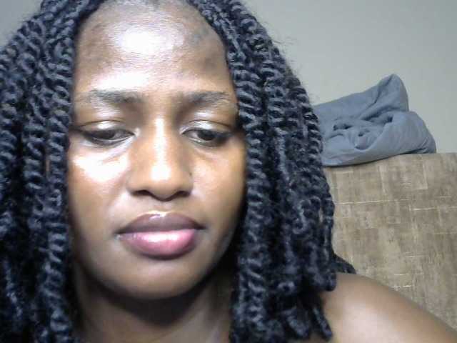 Squirt-queen1 live webcam show