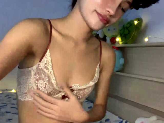 loveYouPink live cam on BongaCams