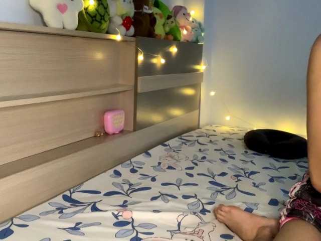 loveYouPink live cam on BongaCams