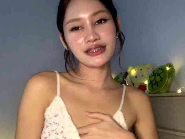 loveYouPink webcam